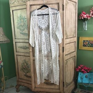 Rachel Zoe White Lace Kimono